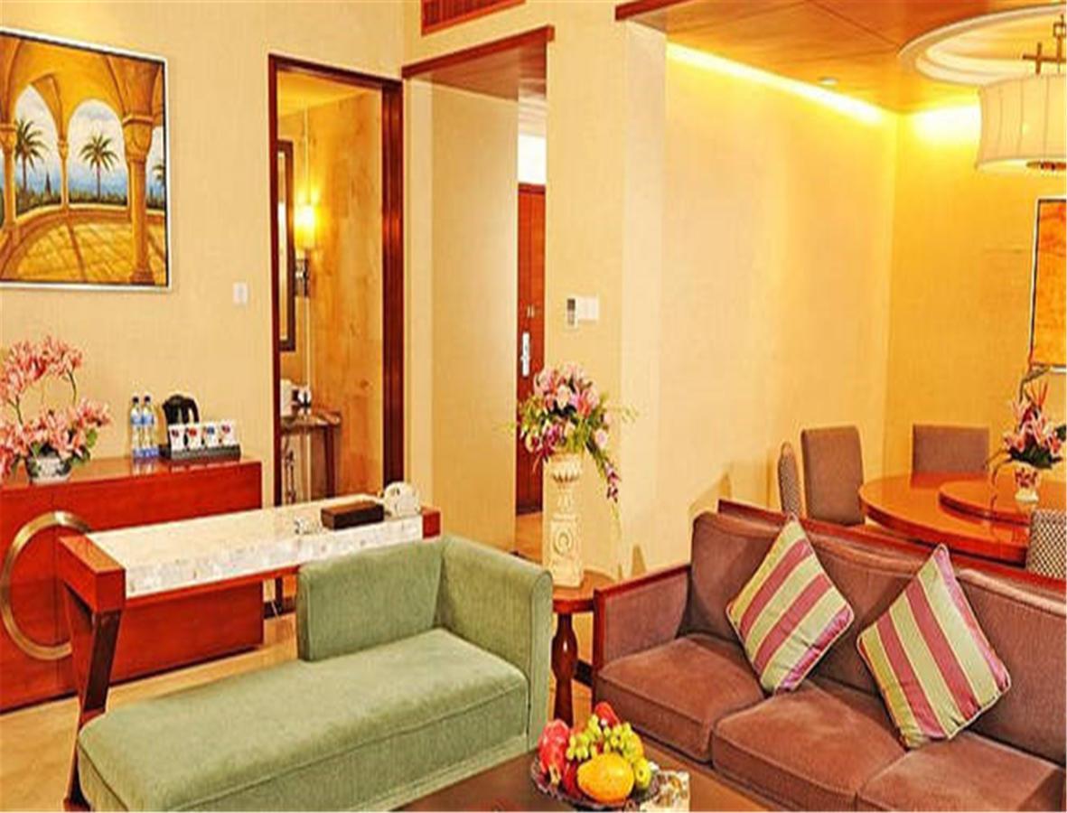 Ocean Spring Grand Metropark Hotel Джухай Екстериор снимка