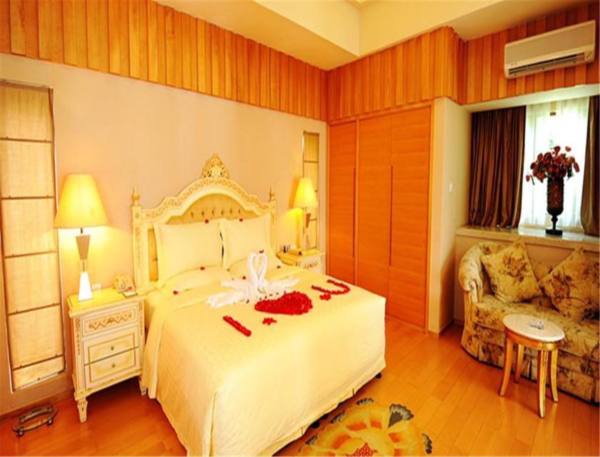 Ocean Spring Grand Metropark Hotel Джухай Екстериор снимка