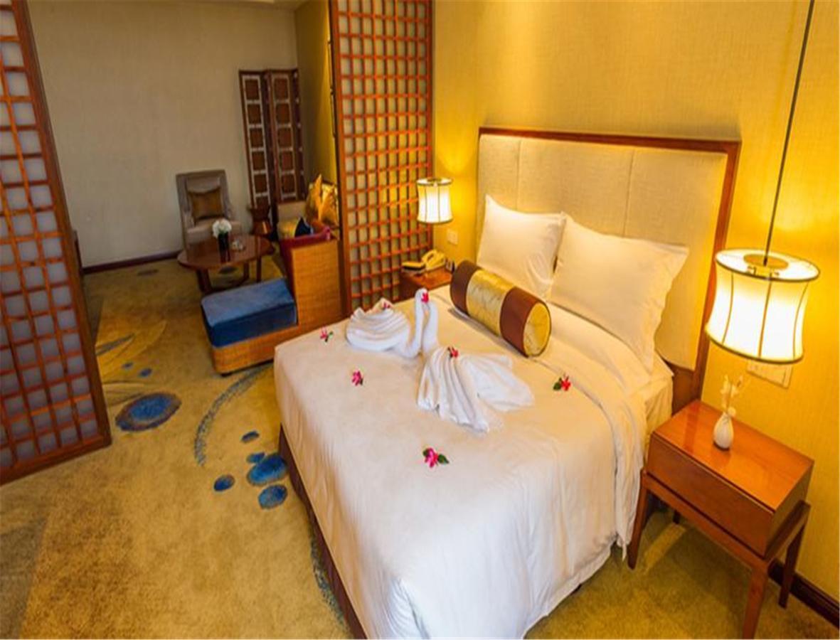 Ocean Spring Grand Metropark Hotel Джухай Екстериор снимка
